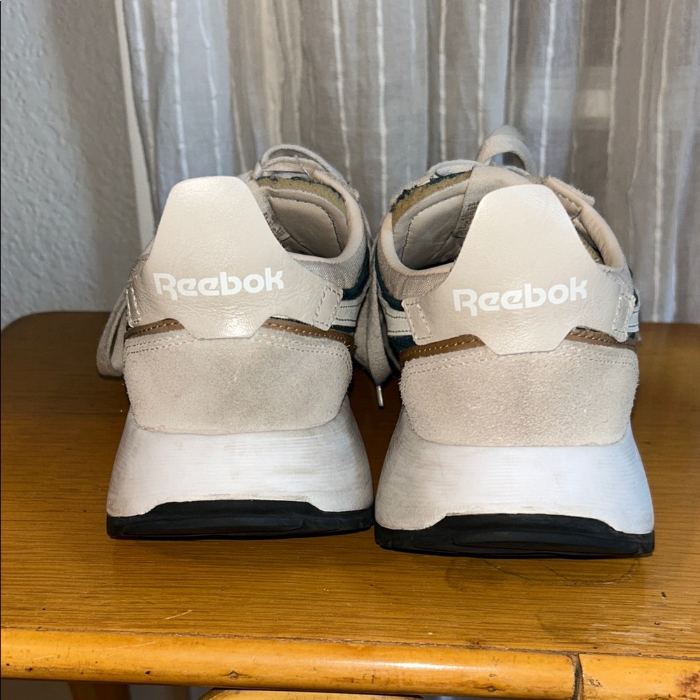 Reebok Classic Suede Beige and Teal Sneakers - Picture 4 of 5